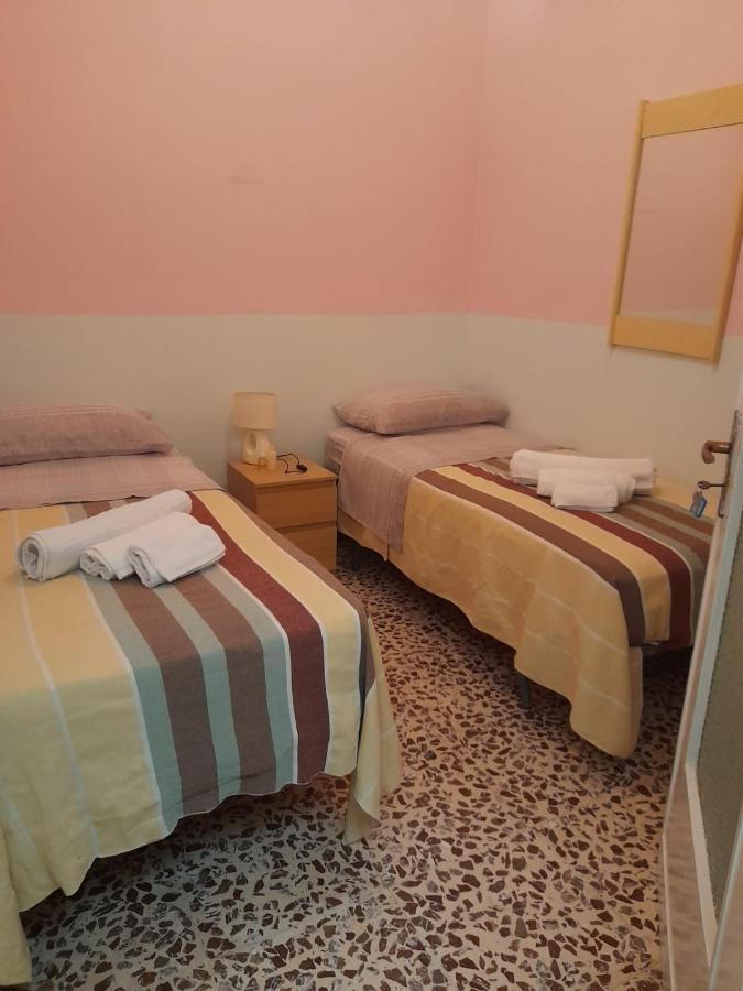Casa Gioia Bed and Breakfast Pachino Esterno foto